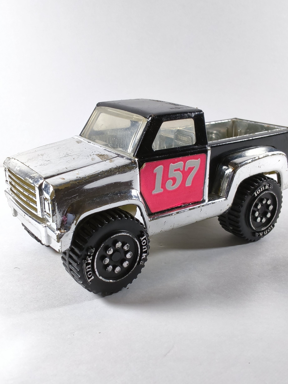 Vintage 1979 Tonka Chrome Black 157 Step-Side Pickup Truck Made in USA 1:36
